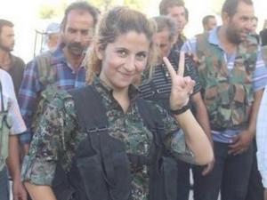 IS chặt đầu nữ chiến binh xinh đẹp người Kurd?