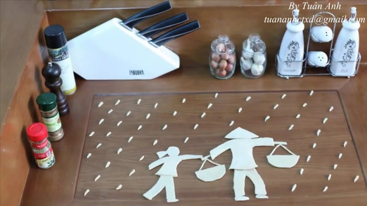 Ngày Phụ nữ Việt Nam: Bật khóc khi xem clip từ bột dành tặng mẹ
