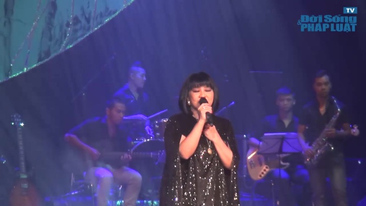 Những ca khúc hay về mùa thu - Rừng xưa đã khép - Cẩm Vân