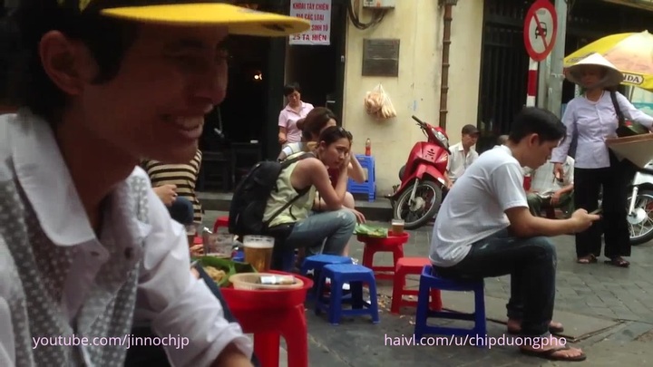“Thánh bàn chải” cover Cô hàng xóm trên phố cổ “đốn tim”phái nữ