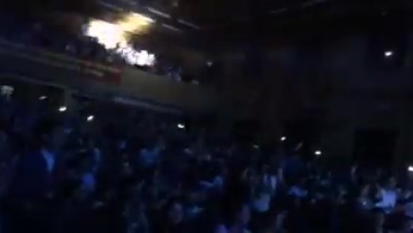 Vợ vừa sinh, Tuấn Hưng vẫn phải tất bật với lịch diễn