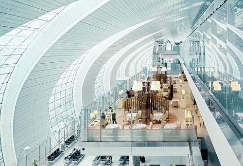 Cận cảnh sân bay lớn nhất hành tinh tại Dubai