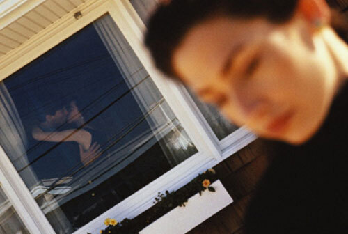 Đi đánh ghen hộ bạn phát hiện chồng ngoại tình