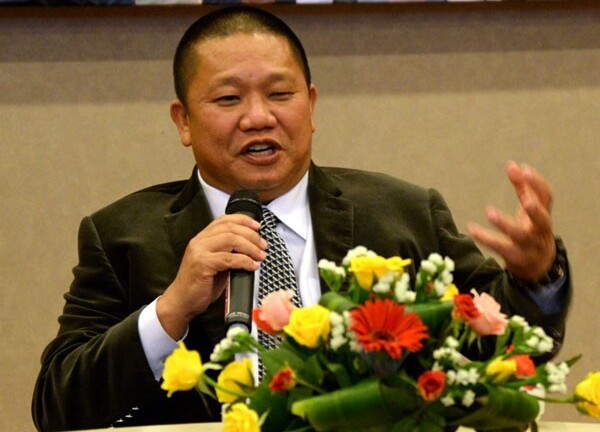 Đại gia Lê Phước Vũ: 