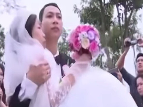 Người chồng trong đám cưới cổ tích đột ngột qua đời