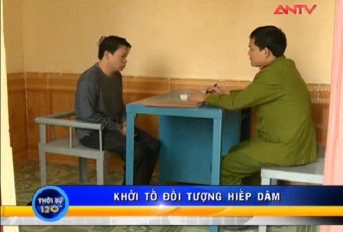 Clip: Khởi tố “ông chủ” giở trò đồi bại với nhân viên