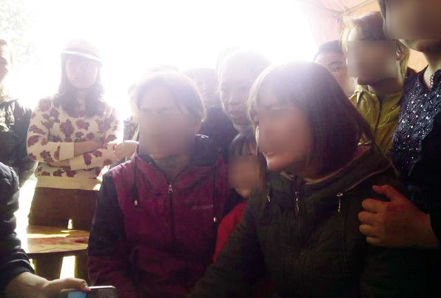 Vết trượt dài của con gái và cái chết đầy bi kịch của người cha