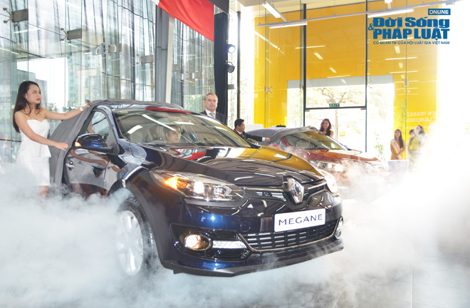 Renault Megane Hatchback giá 980 triệu đồng tại Việt Nam