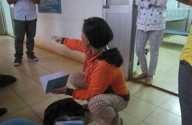 Nghi án mẹ tiêm thuốc độc hai con: Mẹ tâm lý không bình thường