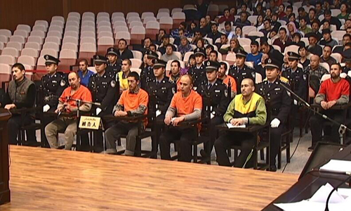 Trung Quốc tử hình 8 kẻ khủng bố ở Tân Cương