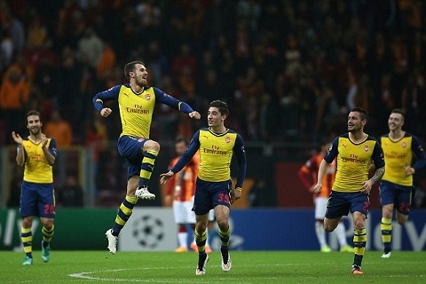 Video: Aaron Ramsey nã