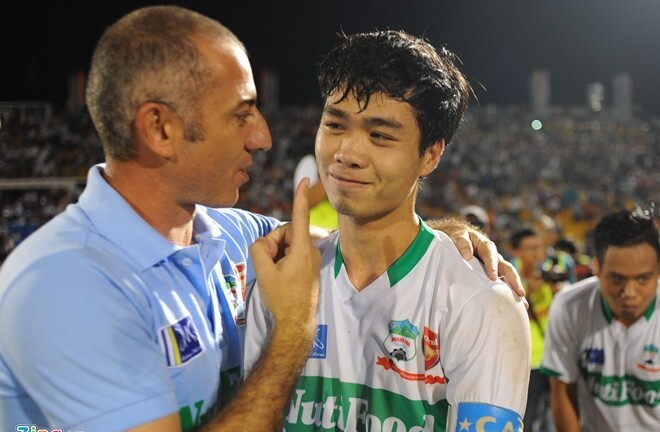 Công Phượng có nên buông SEA Games để thi đấu World Cup?