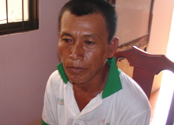 Bắt tên trộm biến thái chuyên