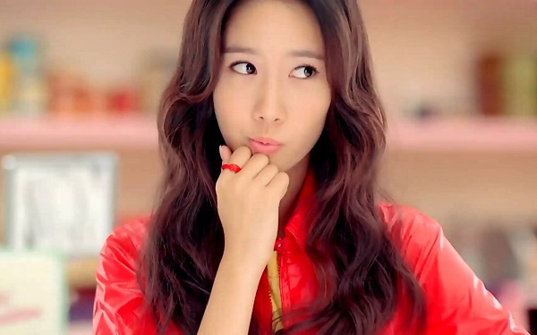 Mới cưới nửa năm đã phải ngồi lạch cạch gõ đơn ly hôn