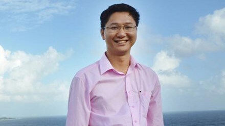 Bí thư Huyện ủy 33 tuổi là con 'ông lớn' nào?