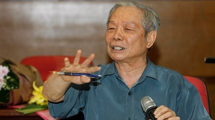 Cả nhà làm quan 'đúng quy trình': Phình to quyền lực gia đình