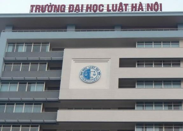“Lật lại” lùm xùm thi tuyển Hiệu trưởng Đại học Luật Hà Nội