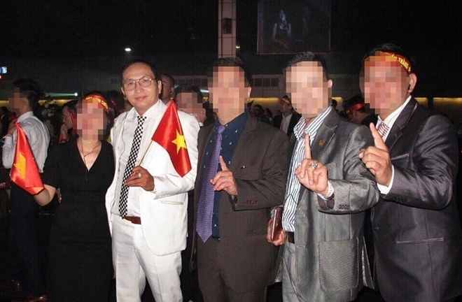 Hàng ngàn người mất trắng gần 300 tỷ đồng