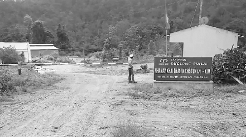 Nước sinh hoạt của hàng trăm hộ dân bị nhiễm chì từ nước thải của nhà máy?