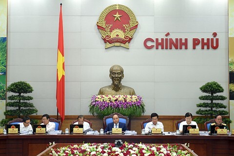 Chính phủ thảo luận về kinh tế-xã hội tháng 9 và 9 tháng năm 2016