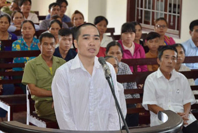 Công an xã giết hàng xóm vì mâu thuẫn từ... đàn dê