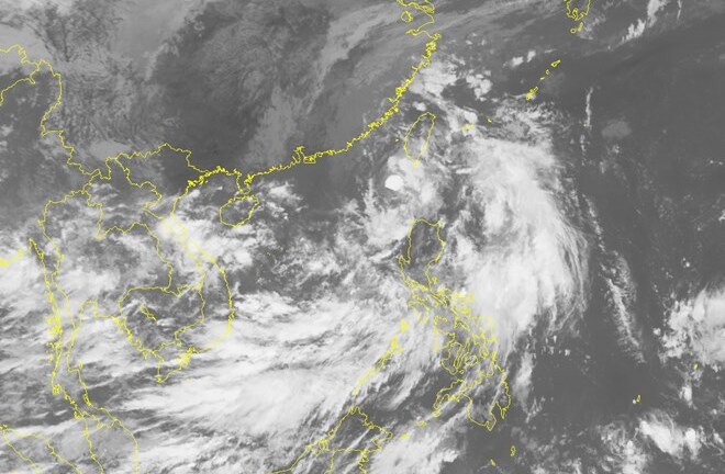 Dự báo thời tiết ngày mai 7/10: Bão số 6 tiếp tục mạnh thêm
