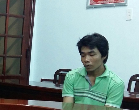 Bắt kẻ đâm chết bạn tại quán karaoke sau 2 ngày lẩn trốn