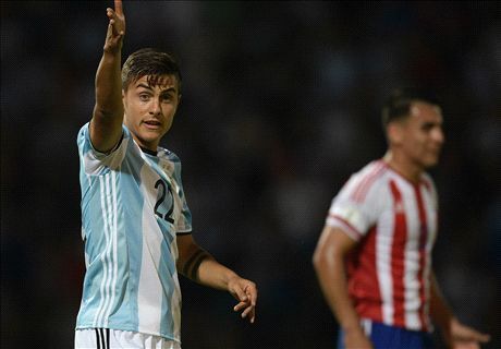 Argentina 0-1 Paraguay: Vắng Messi, Argentina hóa tầm thường