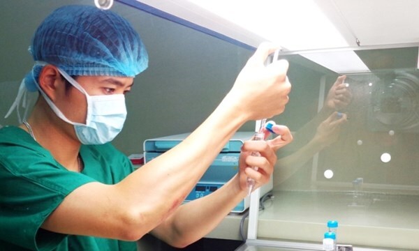 Thụ tinh ống nghiệm miễn phí cho 30 cặp vợ chồng hiếm muộn