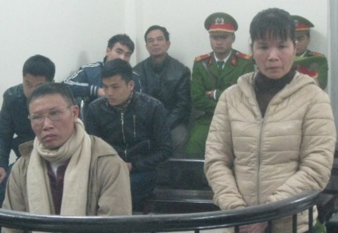 Cặp tình nhân buôn ma túy điên cuồng chống lại cảnh sát