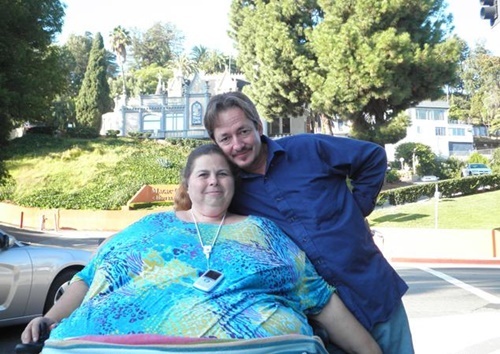 Sững sờ với cách giảm cân độc lạ của cô nàng béo nhất thế giới