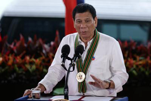 Trọng tâm chuyến thăm Trung Quốc của ông Duterte
