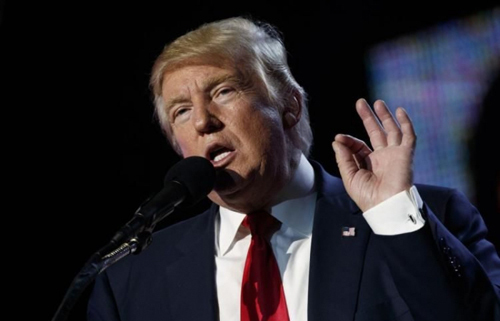 Trump bất ngờ dẫn đầu tỷ lệ ủng hộ trong cuộc khảo sát mới nhất