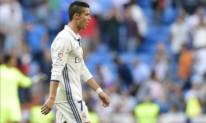 Đây! Sự thảm hại của C.Ronaldo