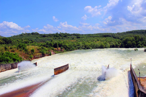 Hồ Dầu Tiếng xả lũ ra sông Sài Gòn trong 7 ngày