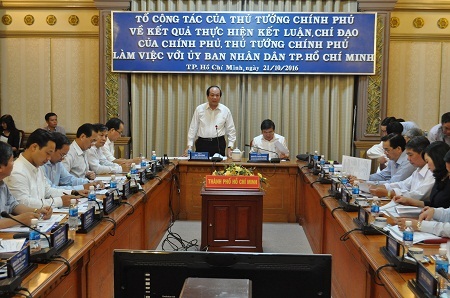 Thủ tướng nhắc nhở TPHCM hàng loạt vấn đề nóng