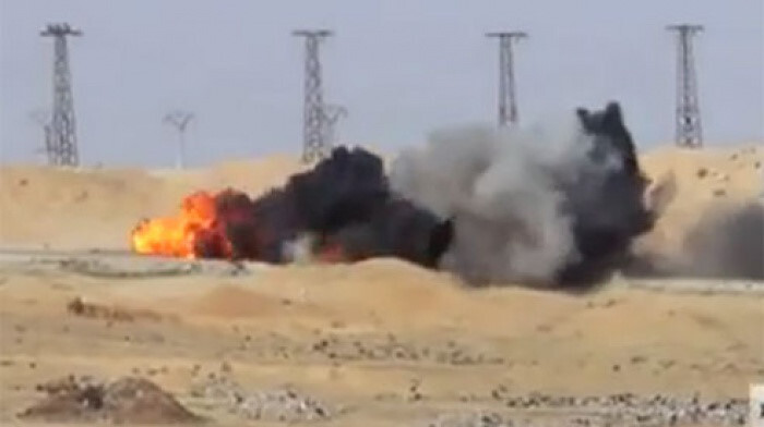 Xe bom tự sát của IS bị chiến đấu cơ tiêu diệt