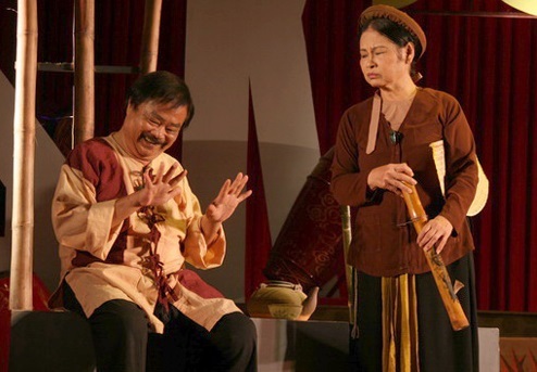 Sân khấu kịch Việt Nam: Có nghệ sĩ phải đi bán hàng để đảm bảo cuộc sống
