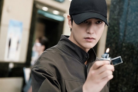 Lee Min Ho trổ tài thôi miên và ảo thuật trong