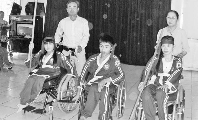Võ sư “con nhà nòi” và lớp học truyền “lửa sống” cho võ sinh khuyết tật