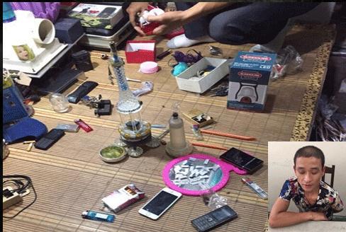 Đột kích ổ ma túy với 3 lớp cửa sắt kiên cố