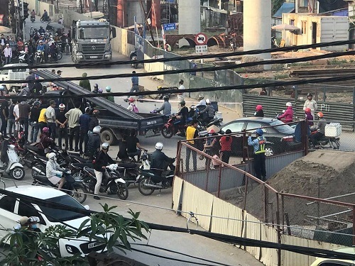 Hà Nội: Bắt giữ xe tải đâm chết người rồi bỏ chạy