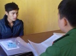 Cụ ông 80 tuổi bị bắt vì ... bán ma túy giúp cháu ngoại