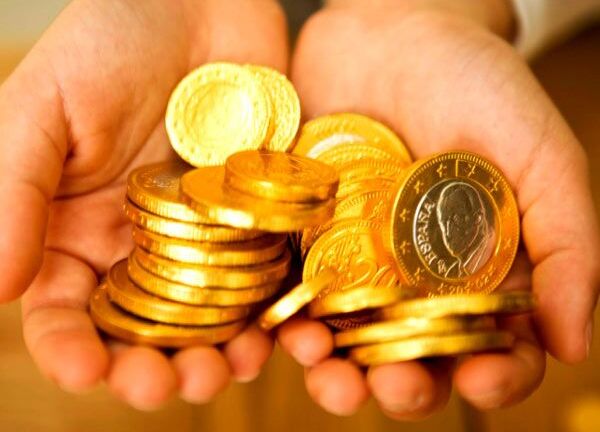 Giá vàng chiều nay 7/11: Giá vàng giảm nhẹ khi bà Clinton được “giải oan