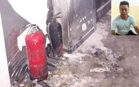 Mâu thuẫn với quản lý, người đàn ông mua 10 lít xăng đốt khách sạn 