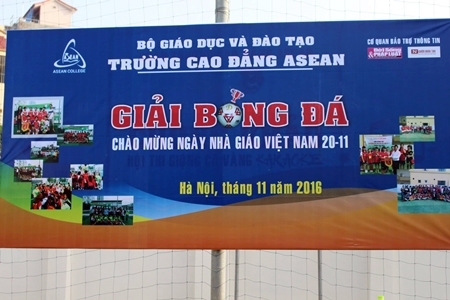 Trường CĐ ASEAN rộn ràng tổ chức giải bóng đá dành cho sinh viên