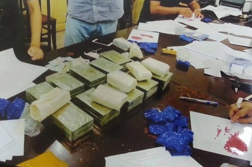 Hà Nội: Triệt phá đường dây ma túy lớn, thu 20 bánh heroin