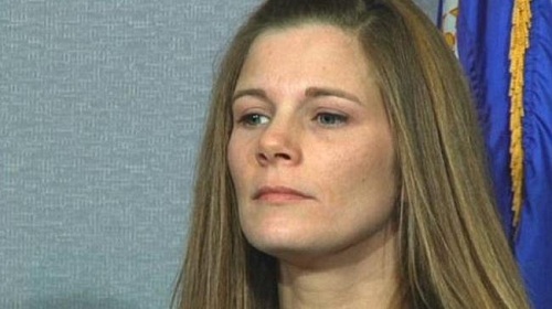 Bà mẹ kiện con trai tự ý phẫu thuật chuyển giới mà không xin phép