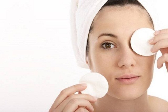 Bật mí các cách làm đẹp da mặt sau sinh bằng sữa mẹ