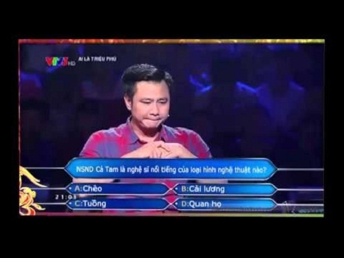 Tự Long bị Xuân Bắc chơi xỏ trong Ai là triệu phú